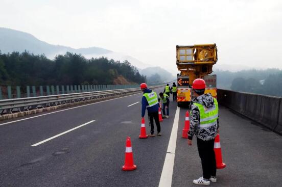 高速桥梁健康“体检”